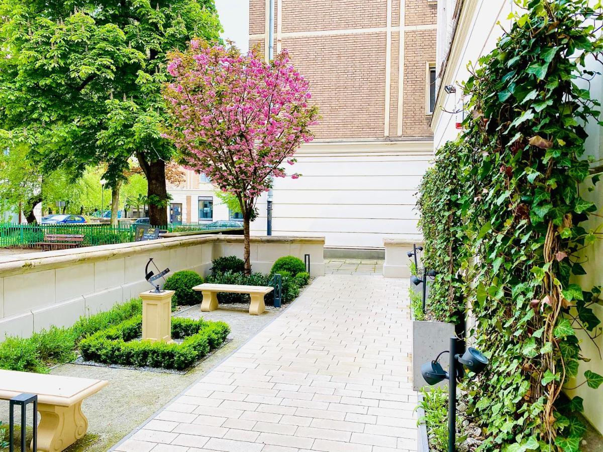 Sleepwell Boutique Apartments Warsawa Bagian luar foto