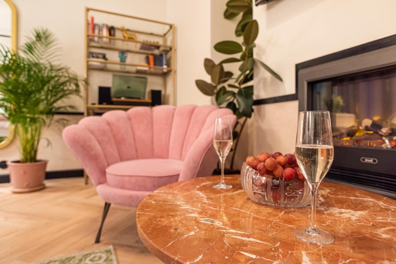 Sleepwell Boutique Apartments Warsawa Bagian luar foto